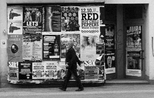 Why Guerrilla Marketing Attention Doesn't Turn Into a Following - Viki Sisnette